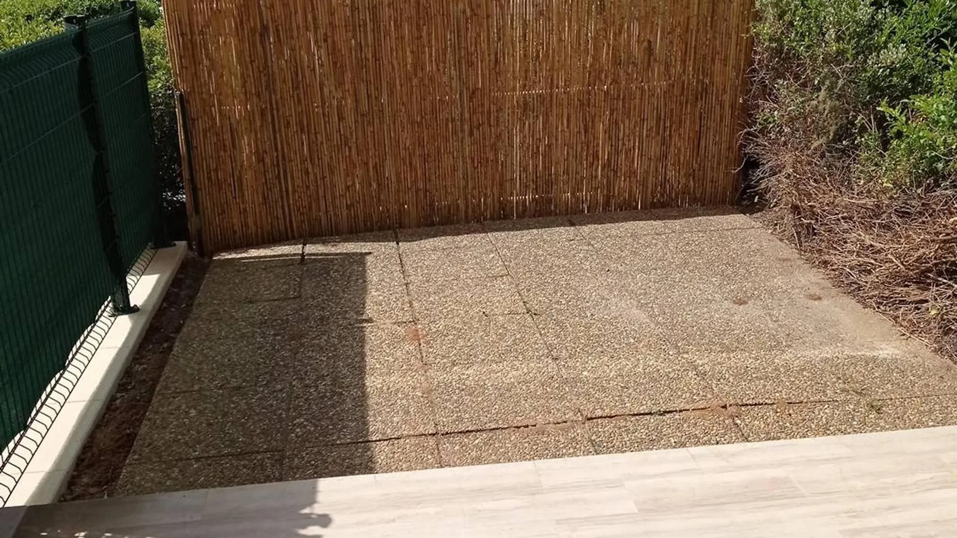 דירה קבלייר-סור-מר Studio Climatise Avec Jardin En Front De Mer, Proche Commerces, Garage Ferme - Fr-1-100-334